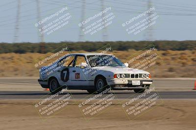 media/Oct-02-2022-24 Hours of Lemons (Sun) [[cb81b089e1]]/915am (I-5)/